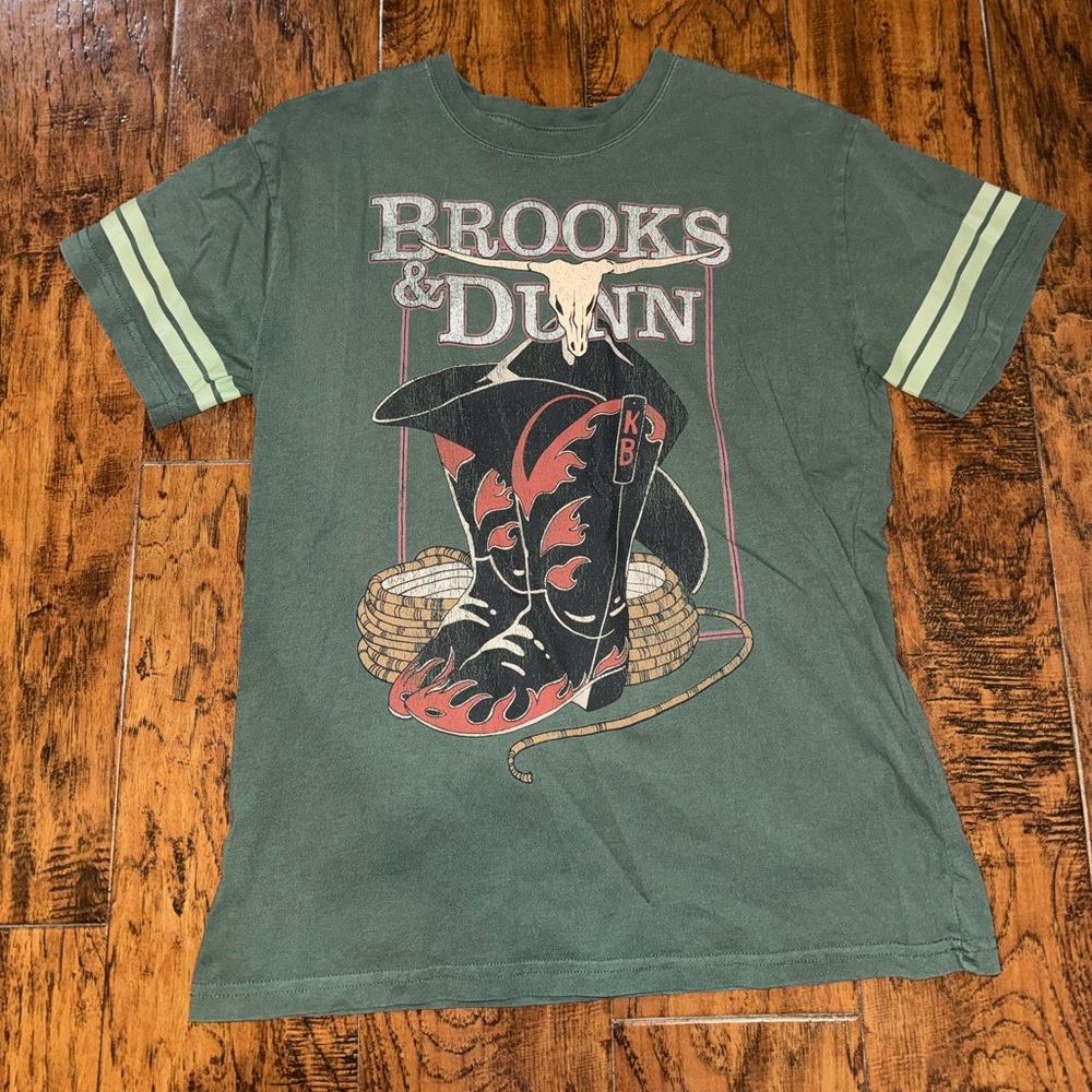 Green Graphic T-Shirt